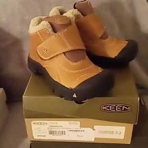 Keen Insulated Boots